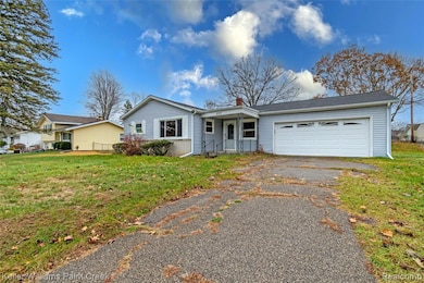 2307 Kenilworth Rd, Jackson, MI 49203 - photo 3