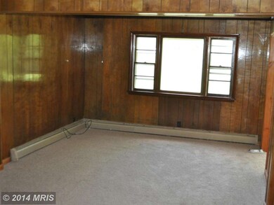 39 Prospect Ave, Bunker Hill, WV 25413 - photo 5