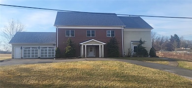 221 Felician Dr, Moon Township, PA 15108 - photo 2