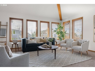 4079 Coltsfoot Ln, Lake Oswego, OR 97035 - photo 5