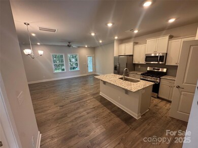 4037 Port Richmond Ave unit 8, Gastonia, NC 28056 - photo 3