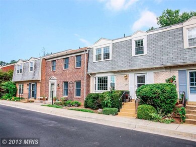 2304 Wheystone Ct, Vienna, VA 22182 - photo 3