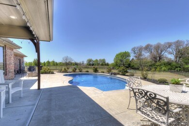22042 S Candlestick Ln, Claremore, OK 74019 - photo 4