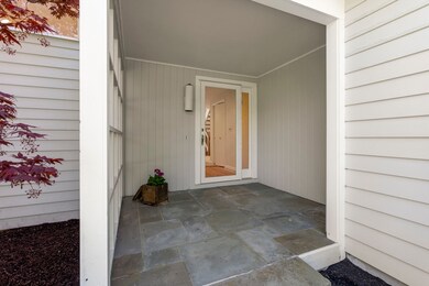 60 Whisper Dr, Worcester, MA 01609 - photo 5