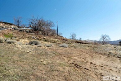 306 E Queen Way, Sparks, NV 89431 - photo 2