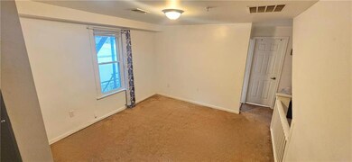 727 N Quincy St unit 2, Allentown, PA 18109 - photo 3