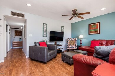 708 W Emelita Ave - MLS-8