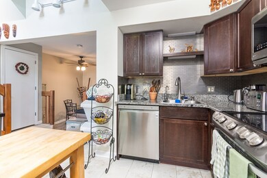 204 Tall Oaks Dr unit A, South Weymouth, MA 02190 - photo 6