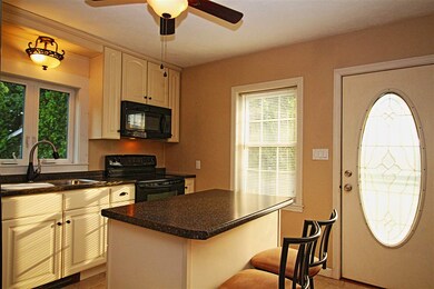 400 W Hollis St, Nashua, NH 03060 - photo 7