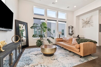 2210 Lou Ellen Ln unit E, Houston, TX 77018 - photo 7