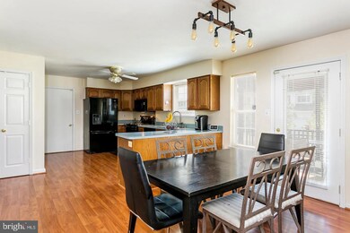 9120 Knox Ct, Laurel, MD 20723 - photo 5