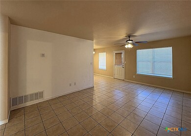 1305 Covey Ln unit A, Killeen, TX 76542 - photo 3