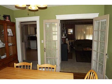 108 Sinclair Ave, Cranston, RI 02907 - photo 7