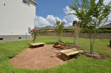 430 Yale Oaks Ln, Houston, TX 77091 - photo 5