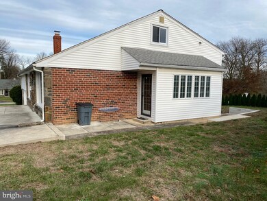 2224 Rhonda Rd, Broomall, PA 19008 - photo 5