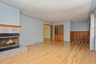12285 6 1 2 Mile Rd, Battle Creek, MI 49014 - photo 2