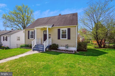 2706 Lindell St, Silver Spring, MD 20902 - photo 2