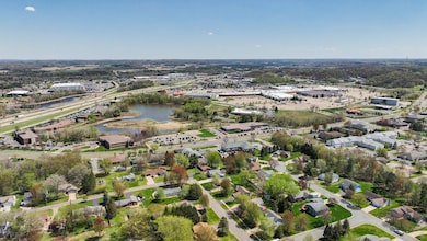 AERIAL PHOTO VIEWING NE TO OAKWOOD MALL (HOUSE CEN