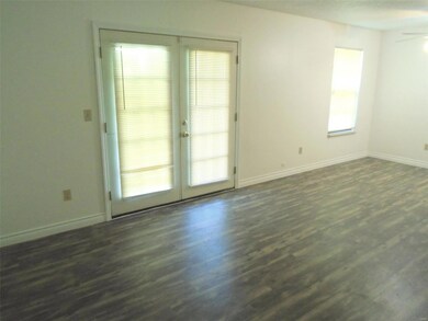 1002 Apache Dr unit 1, Collinsville, IL 62234 - photo 4