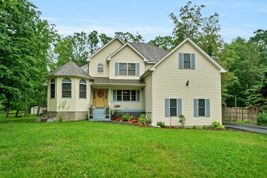 168 Escoll Dr, East Stroudsburg, PA 18301 - photo 2