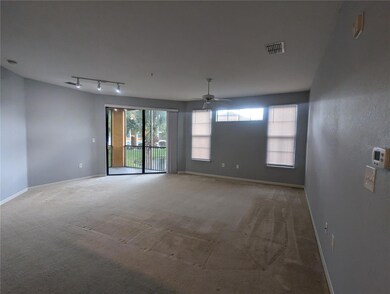 8351 38th Street Cir E unit 202, Sarasota, FL 34243 - photo 4