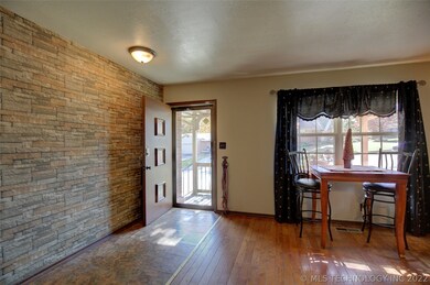 1203 E 8th St, Sand Springs, OK 74063 - photo 3