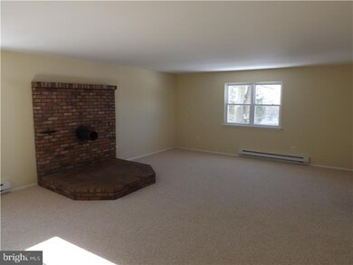 466 Monroeville Rd, Swedesboro, NJ 08085 - photo 7