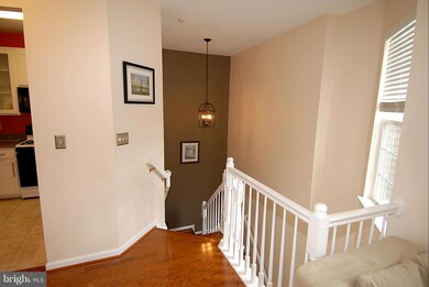 11402 Gate Hill Place unit L, Reston, VA 20194 - photo 3
