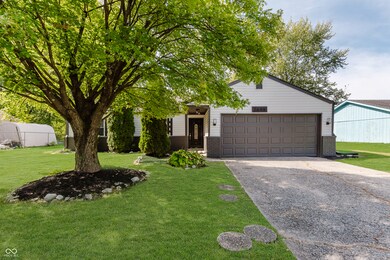 7640 Gordon Way, Indianapolis, IN 46237 - photo 4