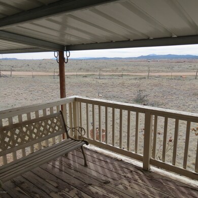 1400 W Saddle Rd, Paulden, AZ 86334 - photo 6