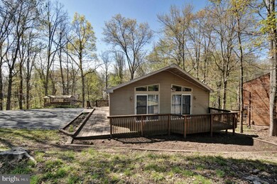 1261 Lakeview Dr, Cross Junction, VA 22625 - photo 4