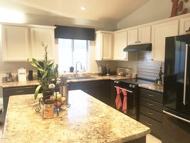 kitchen2