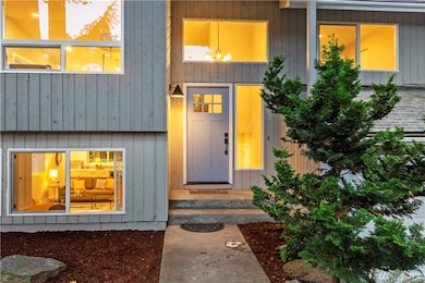 4708 Picnic Point Rd, Edmonds, WA 98026 - photo 2