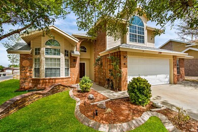 180 Lago Lindo Dr, Horizon City, TX 79928 - photo 3