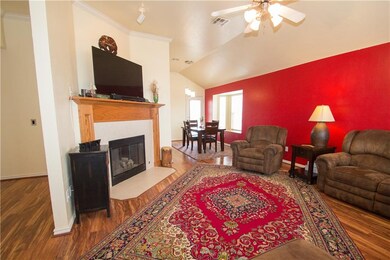 4408 Snowy Owl Cir, Norman, OK 73072 - photo 5