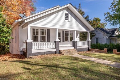 406 Lawsonville Ave, Reidsville, NC 27320 - photo 2