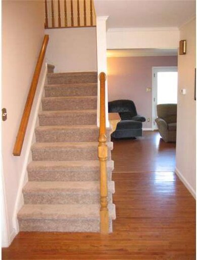 66 Worman Rd, Douglassville, PA 19518 - photo 5