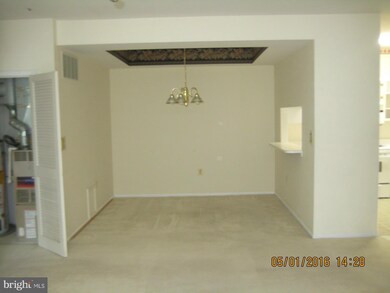 9211 Groffs Mill Dr, Owings Mills, MD 21117 - photo 5