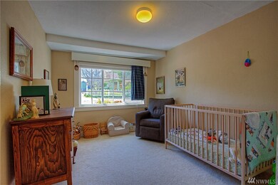 2215 E Day Island Blvd W, University Place, WA 98466 - photo 7