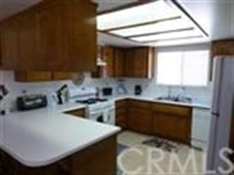 12478 Spring Valley Pkwy, Victorville, CA 92395 - photo 3