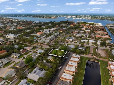 1205 Sandpiper St, Naples, FL 34102 - photo 7