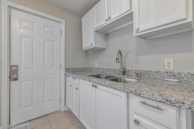 6734 Burkett St unit 1, Houston, TX 77021 - photo 4