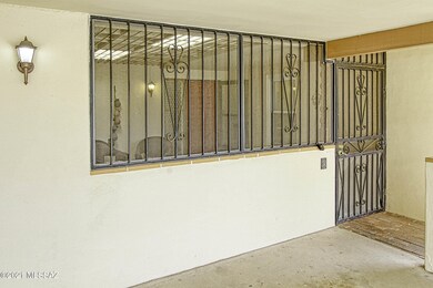 Security Screened front patio area
