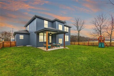 21086 S Skyview Ln, Spring Hill, KS 66083 - photo 5