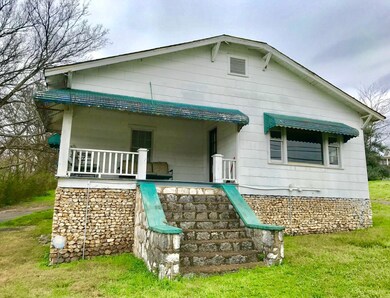 905 Lafayette Rd, Rossville, GA 30741 - photo 2