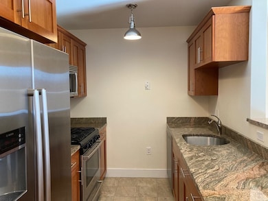 377 Summer St unit 5, Somerville, MA 02144 - photo 3