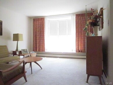 724 N 29th St, Allentown, PA 18104 - photo 2