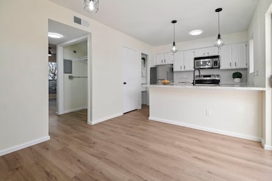 2120 Wilcrest Dr unit 116, Houston, TX 77042 - photo 5