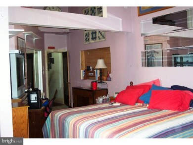 950 Main St, Pennsburg, PA 18073 - photo 7