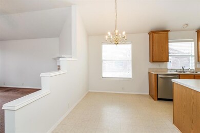 3213 Saint Claire Dr, Denton, TX 76210 - photo 4